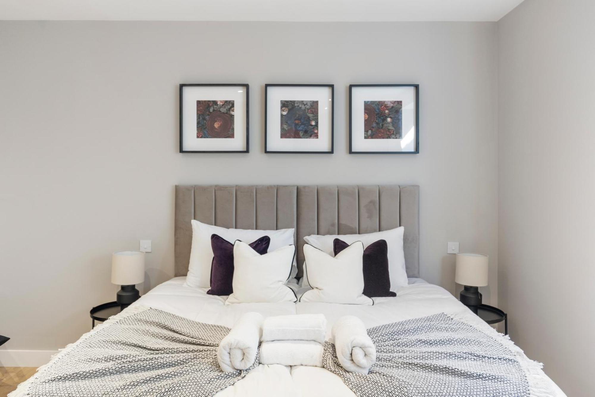 Luxurious 2br Sleeps 6 Hotel-style Comfort The Oak Apartment London